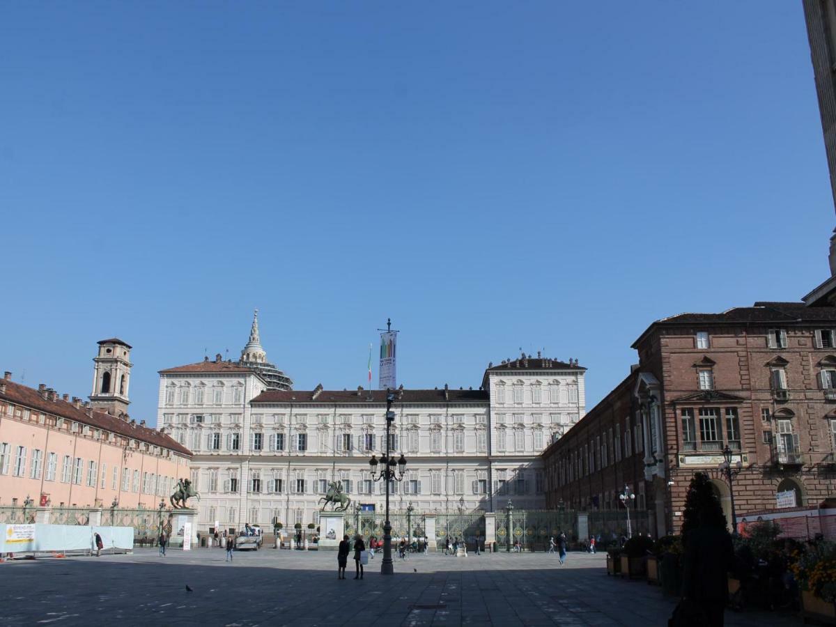 House San Salvario Next Station By World Turin